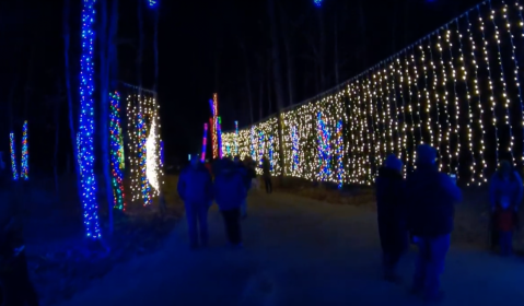 Drive Or Walk Through 200,000 Holiday Lights At Winter Wonderland At Augusta West In Maine