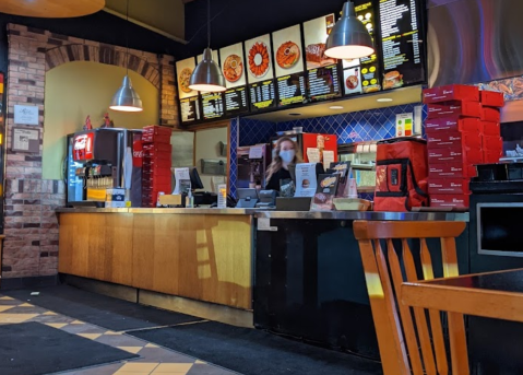 The Beloved Hole-In-The-Wall That Serves Arguably The Best Fried Chicken In All Of Vermont