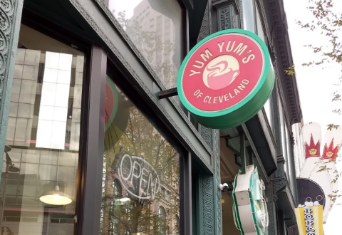 Dive Into A Delicious Brunch At Yum Yum's Of Cleveland