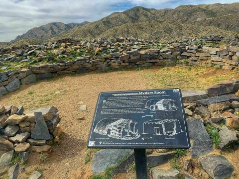 The Little-Known Ruins In Arizona You Can Only Reach By Hiking This 1.6-Mile Trail