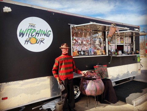 This Horror-Themed Food Truck In Arkansas Is Perfectly Macabre In All The Right Ways