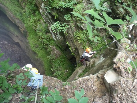 Spend The Day Exploring Dozens Of Caves In Alabama's Jackson County