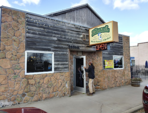 The Beloved Hole-In-The-Wall That Serves The Arguably Best Fried Chicken In All Of Minnesota