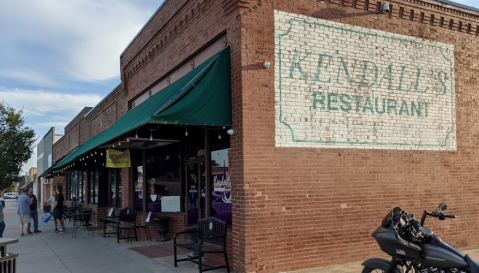 The Beloved Hole-In-The-Wall That Serves The Arguably Best Chicken Fried Steak In All Of Oklahoma