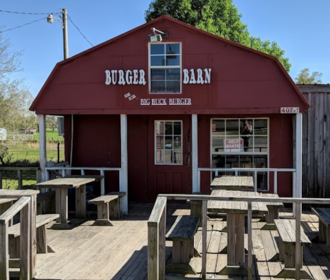 The Roadside Hamburger Hut In Oklahoma That Shouldn’t Be Passed Up