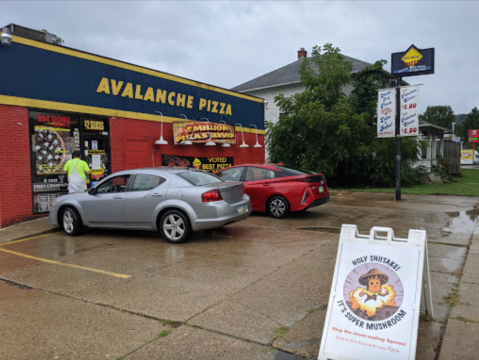 You'd Never Know Some Of The Best Pizza In Ohio Is Hiding Deep In Appalachia