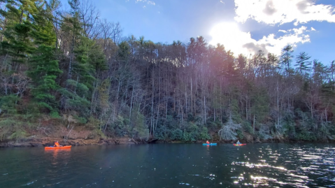 Lake Jocassee Is An Underrated Winter Destination In South Carolina