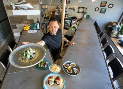 The Tiny Restaurant That Serves The Arguably Best Oysters In All Of New York