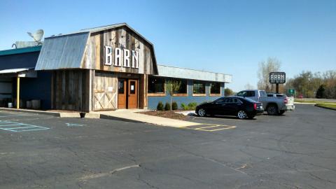 There's A Delicious Restaurant Hiding Inside This Unique Michigan Barn That's Begging For A Visit