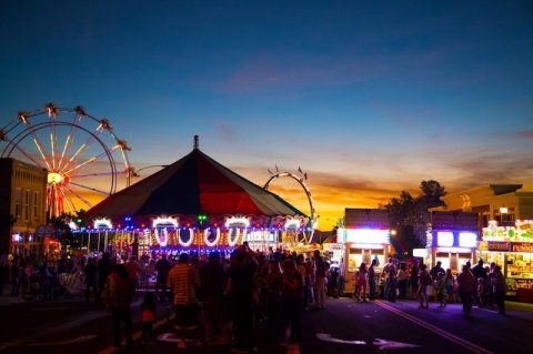 These 7 Small Towns Host Extraordinary Festivals In Utah That You Don’t Want To Miss