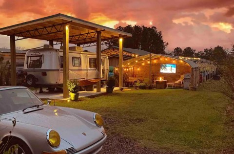 This Silver Bullet Airstream Trailer Near The Alabama Gulf Coast Lets You Glamp In Style