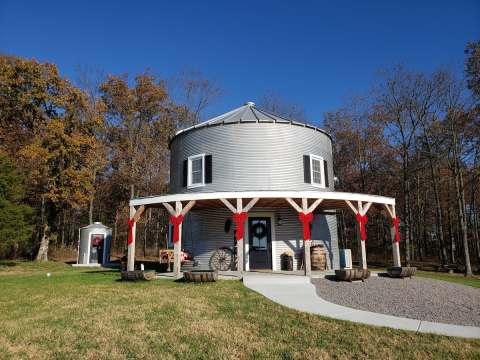 This Charming Airbnb In Missouri Used To Be A Silo And You'll Want To Stay