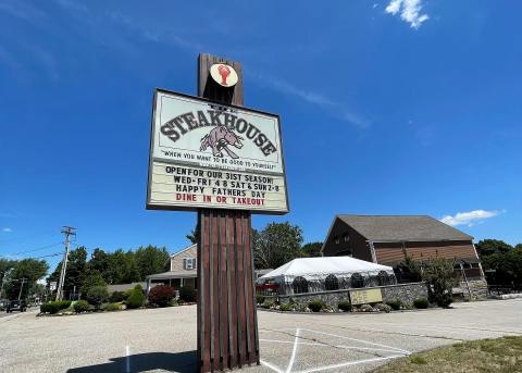 7 Small Town Steakhouses In Maine That Are Delicious Places To Dine