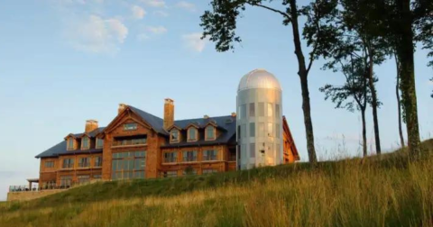 This Virginia Resort In The Middle Of Nowhere Will Make You Forget All Of Your Worries