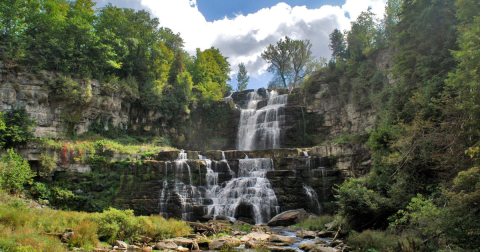 5 Easy-Access New York Waterfalls That Are Perfect For An Upstate New York Adventure