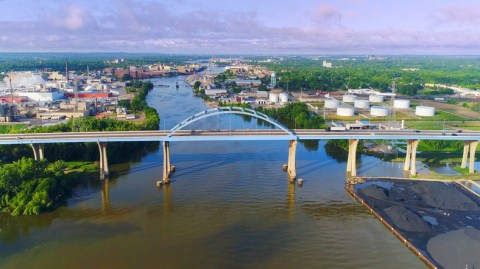 The Tallest, Most Impressive Bridge In Wisconsin Can Be Found In The Town Of Green Bay