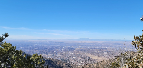 The One Loop Trail In New Mexico That's Perfect For A Short Day Hike, No Matter What Time Of Year