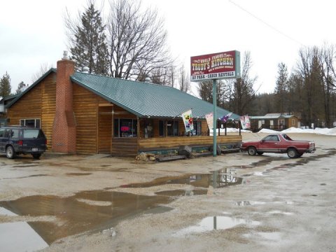 The Small Town In Idaho Boasting World-Famous Pie Is The Sweetest Day Trip Destination