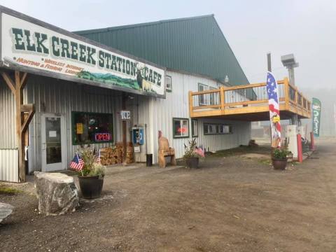 This Tiny Cafe And Store In Idaho Is Hidden In The Mountains And Has Everything Your Heart Desires