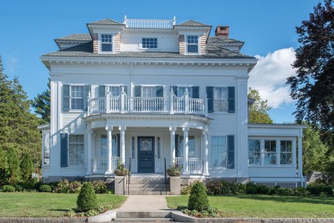 The Charming Bed And Breakfast In Small Town Rhode Island Worthy Of Your Bucket List