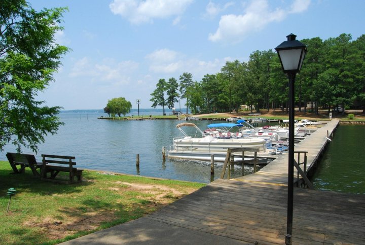 Remote Resort In North Carolina