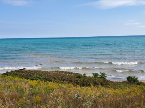 7 Illinois Trails That Lead To Simply Spectacular Lake Views