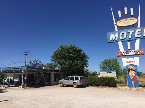 Almost All Of The Rooms Have A Different Theme At This Quirky Route 66 Motel In Arizona