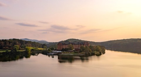 This Maryland Resort In The Middle Of Nowhere Will Make You Forget All Of Your Worries