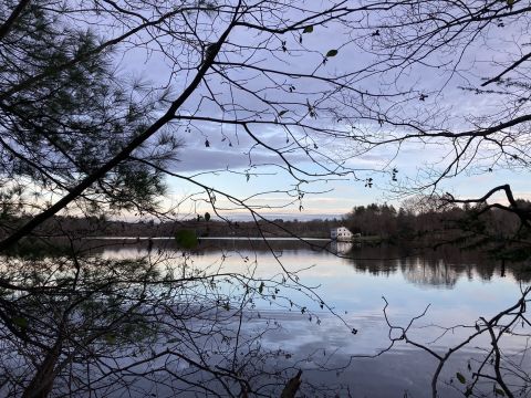 The One Loop Trail In Massachusetts That's Perfect For A Short Day Hike, No Matter What Time Of Year