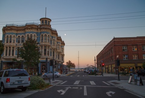 This Victorian Village In Washington Is Thought To Be One Of The Most Haunted Places On Earth