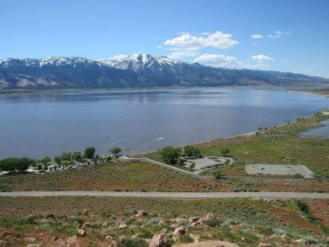 There's A Lake Hiding In A Nevada Valley Where You Can Camp Year-Round