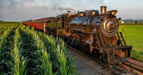 The Scenic Train Ride In Pennsylvania That Runs Year-Round