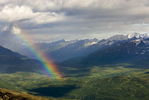 The View From This Overlook In Alaska Is Almost Too Beautiful For Words