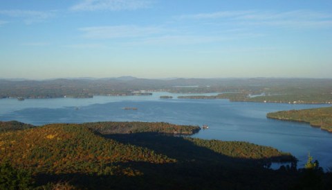 5 Waterfront Cottages To Stay In For A Perfect Lake Winnipesaukee Getaway In New Hampshire