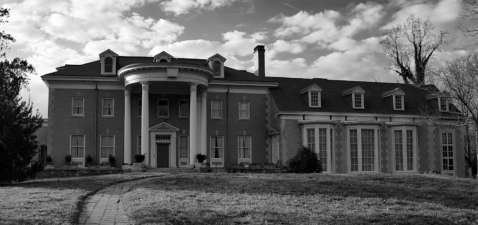 Explore What Remains Of This 1800s-Era Abandoned Mansion In Georgia