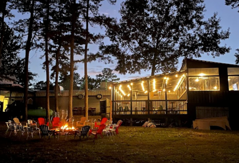 This Tiny Restaurant In Oklahoma Is Hidden In A Forest And Has Everything Your Stomach Desires