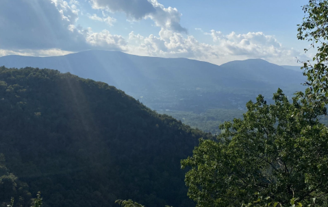 Take A Scenic Trail To A Vermont Overlook That’s Like The Scene In A Movie