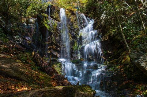 Hike Less Than Half A Mile To This Spectacularly Hidden Waterfall In North Carolina