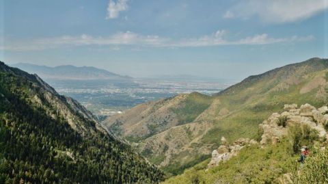 Take A Meandering Trail To A Utah Overlook That Looks Like A Painting