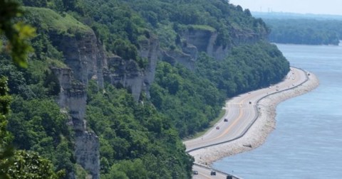 This 3000-Mile River Road Is One Of The Most Scenic Drives In The U.S.