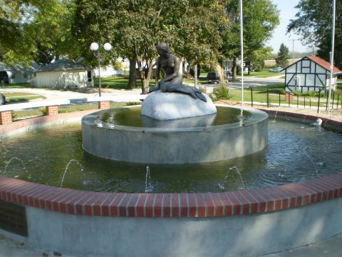 There Are Giant Mermaids Hiding At Kimballton's Statue Garden In Iowa Just Like Something Out Of A Storybook