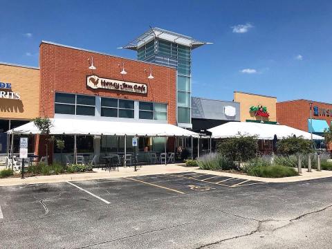 The Massive Brunch Plates At This Iconic Illinois Restaurant Are The Perfect Way To Start Your Day