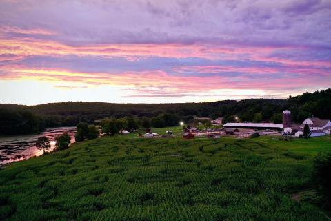 Take A Sunday Drive, Stop For Ice Cream, And Play Miniature Golf At West End Creamery In Massachusetts