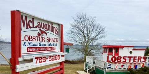 Roll Up Your Sleeves And Feast On Succulent Lobster At McLaughlin’s Lobster Shack In Maine