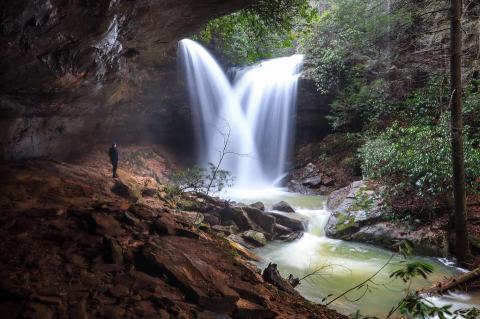 This Region Of Kentucky Is Home To Over 800 Waterfalls Just Waiting To Be Explored