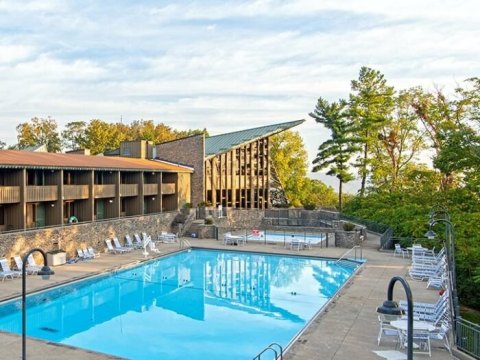7 Next-Level Resort Getaways You Can Only Experience At Kentucky State Parks