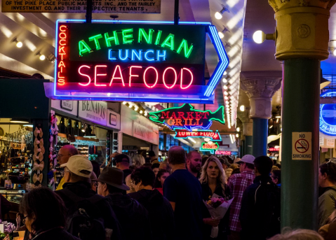 For The Best Seafood Bowl Of Your Life, Head To This Hole-In-The-Wall Seafood Restaurant In Washington