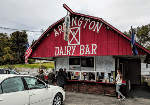 The Outrageous Milkshake Bar In Vermont That’s Piled High With Goodness