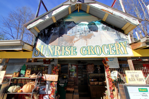 The Middle-Of-Nowhere General Store With Some Of The Best Boiled Peanuts In Georgia