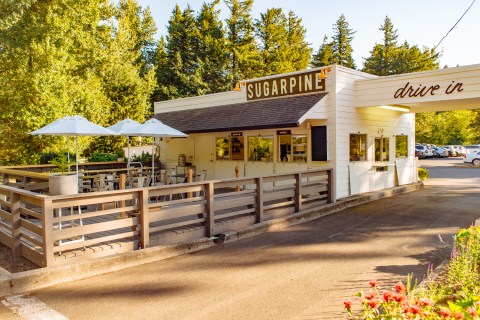 The Waffle Iron Grilled Cheeses From Sugarpine Drive-In In Oregon Are Worth Standing In Line For